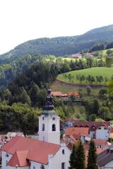 Pritrkavanje iz farnega zvonika